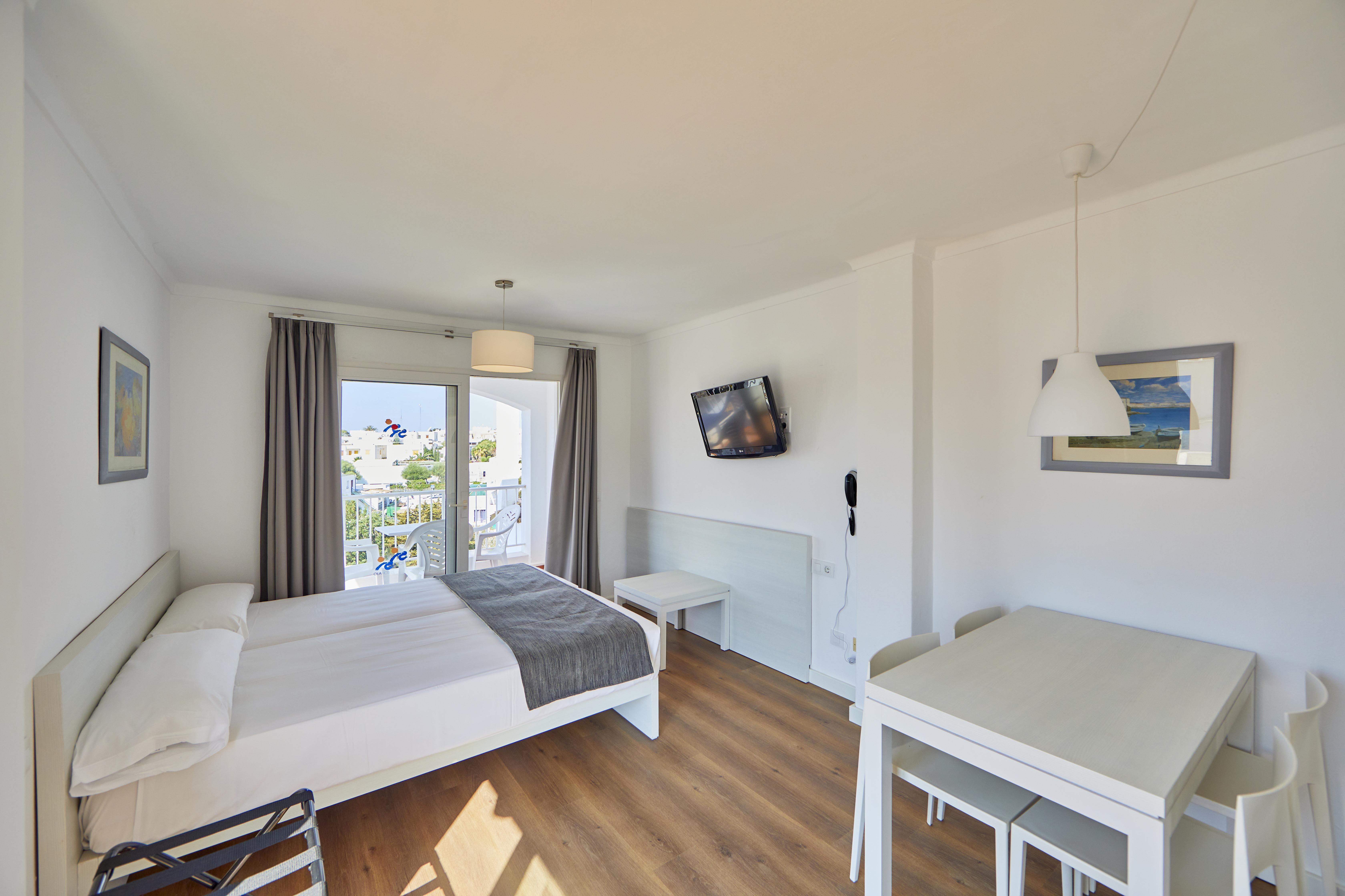 Ola Apartamentos Cala D'Or Экстерьер фото